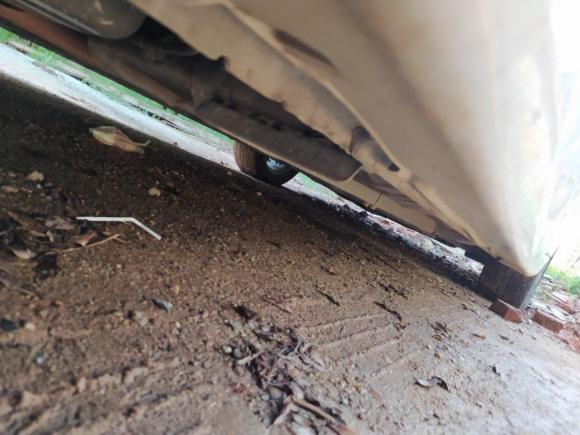 [佛山·渝A] 二手现代索纳塔2011款 2.0L 自动尊贵版