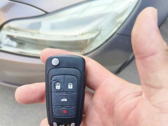 [南昌·赣M] 二手别克君威2012款 2.0L 舒适版