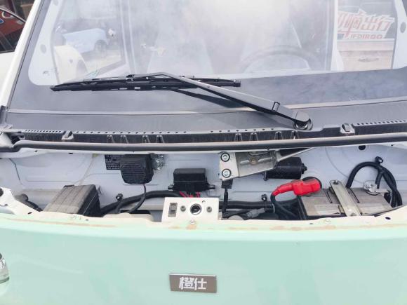 [金华·无P] 二手橙仕橙仕012023款 轻享版1.5kW充电单排封闭式货车2座