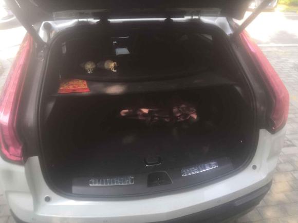 [常州·苏D] 二手凯迪拉克凯迪拉克XT42018款 28T 两驱领先型