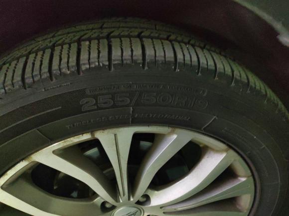 [无锡·苏B] 二手陆风陆风X72015款 2.0T 全景旗舰版