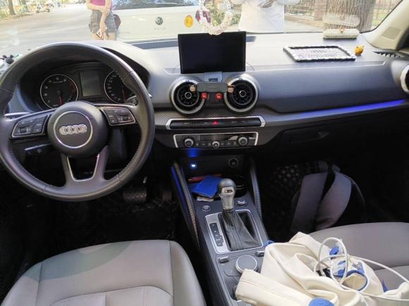 [上海·皖D] 二手奥迪奥迪Q2L2022款 35 TFSI 时尚致雅型