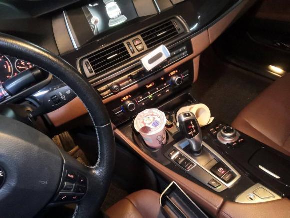 [上海·沪M] 二手宝马宝马5系2014款 520Li 典雅型