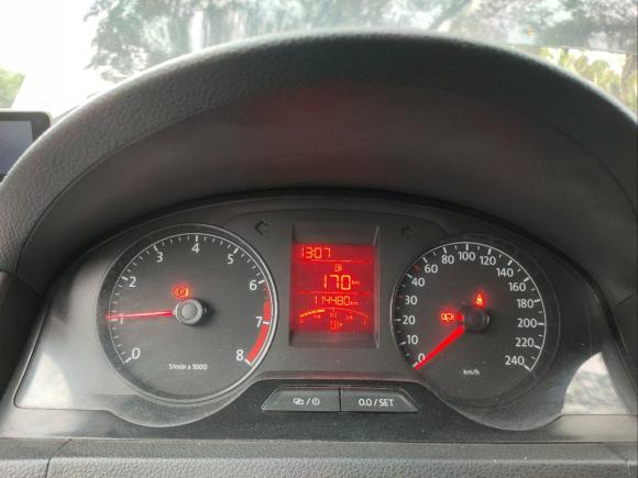 [上海·沪C] 二手大众桑塔纳2013款 1.6L 手动舒适版