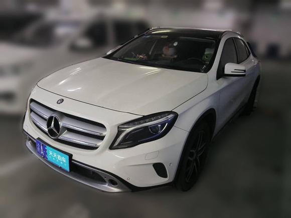 [成都·渝A] 二手奔驰奔驰GLA2016款 GLA 200 动感型