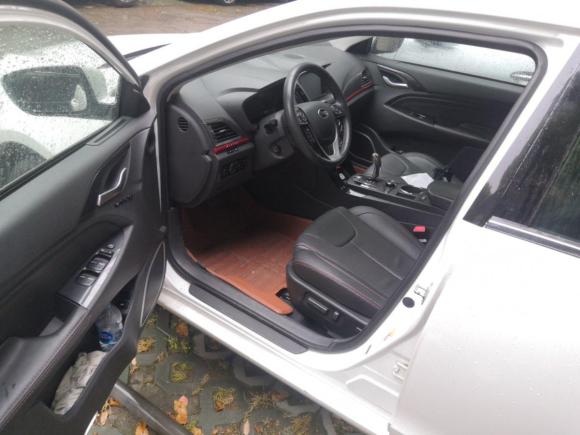 [上海·沪A] 二手比亚迪秦新能源2014款 1.5T 旗舰型