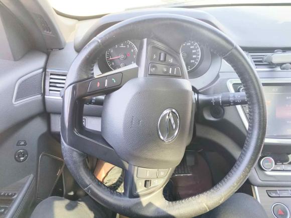 [南通·渝G] 二手陆风陆风X72015款 2.0T 全景尊贵版