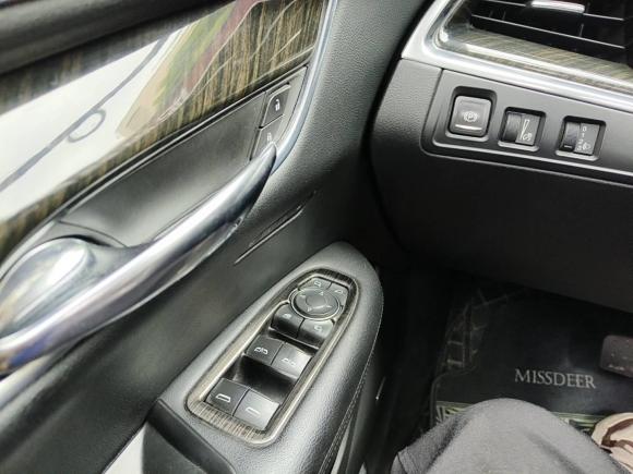 [成都·川A] 二手凯迪拉克凯迪拉克XT52018款 25T 豪华型