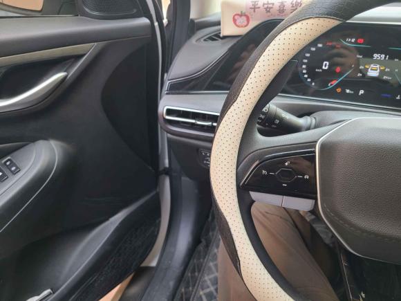 [青岛·皖A] 二手长安逸动2022款 PLUS 1.6L GDI CVT精英型