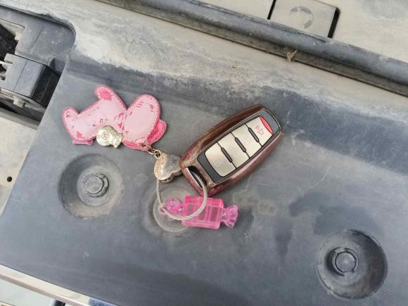 [济南·鲁A] 二手哈弗哈弗H62017款 红标 1.5T 自动两驱智尚型