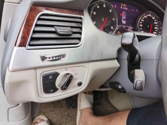 [金华·浙G] 二手奥迪奥迪A82011款 A8L 3.0 TFSI quattro舒适型(213kW)