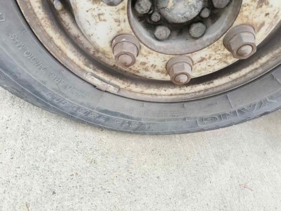 [上海·苏F] 二手依维柯都灵2009款 2.5T-A32基本型