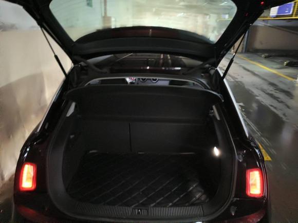 [杭州·浙A] 二手奥迪奥迪A12014款 30 TFSI 舒适型