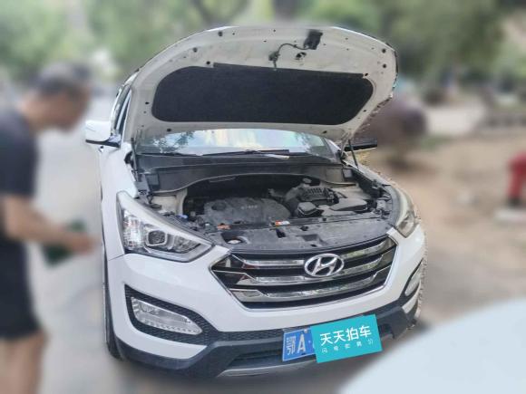 [武汉·鄂A] 二手现代胜达2013款 2.4L 自动两驱智能型