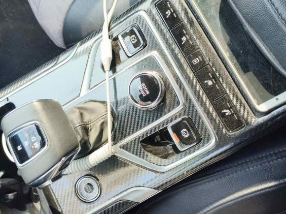 [济南·鲁A] 二手红旗红旗HS52022款 2.0T 智联旗享四驱版