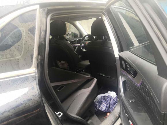 [义乌·浙G] 二手红旗红旗HS52019款 2.0T 智联旗享版