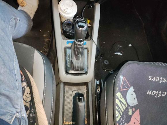 [义乌·鄂J] 二手斯柯达晶锐2017款 1.6L 自动运动版