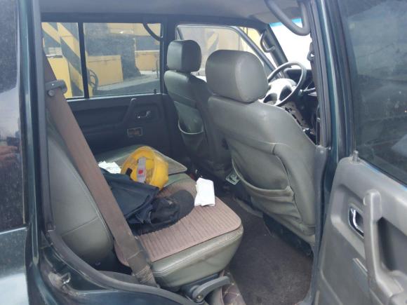 [济南·鲁A] 二手猎豹汽车黑金刚2009款 2.4L 手动四驱