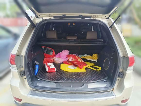 [义乌·浙G] 二手Jeep大切诺基2014款 3.0TD 柴油 舒享导航版