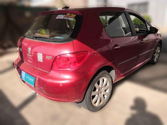 [无锡·苏B] 二手标致标致3072013款 两厢 1.6L 自动舒适版