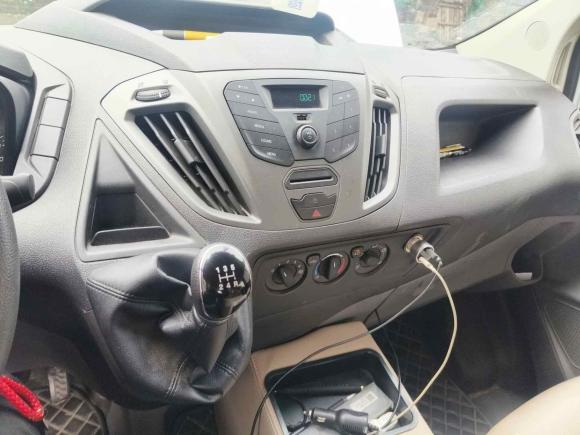 [成都·渝A] 二手福特全顺2017款 2.0T柴油多功能商用车中轴中顶国IV