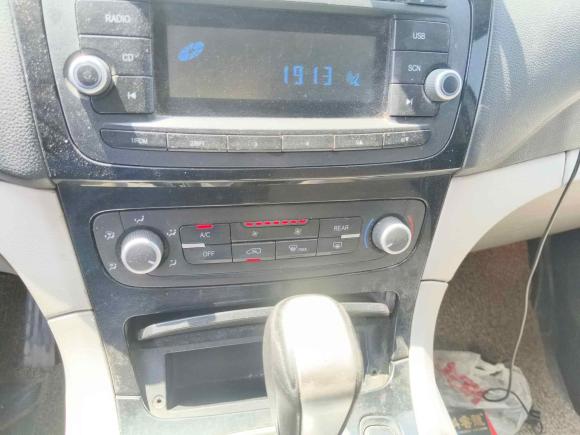 [上海·沪D] 二手华颂华颂72015款 2.0T 自动舒适型