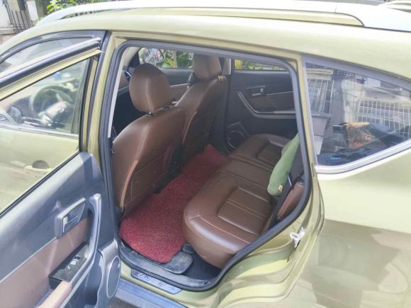 [湖州·浙E] 二手陆风陆风X52016款 Plus 1.5T CVT创领版