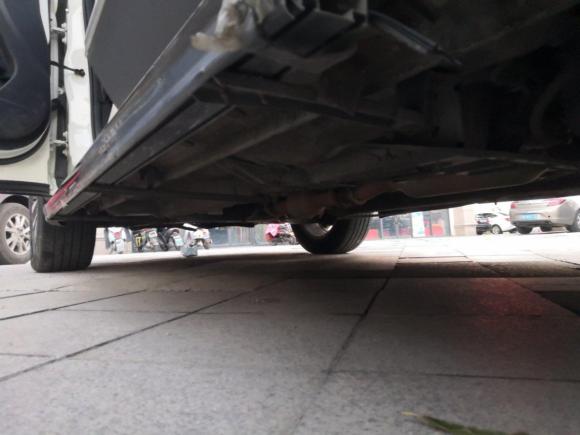 [无锡·苏E] 二手北汽威旺北汽威旺S502016款 1.5T CVT欢动尊贵型