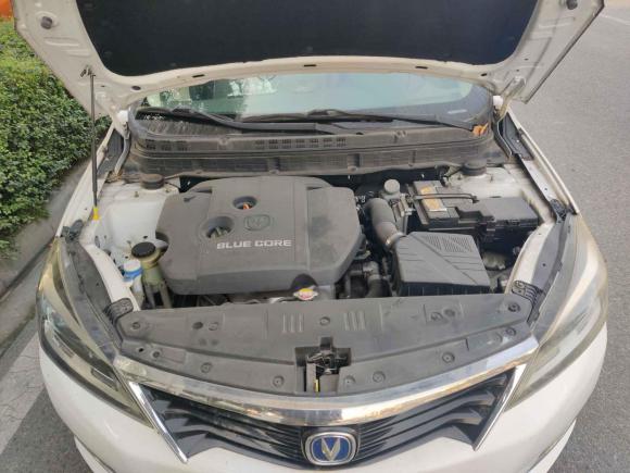 [成都·川L] 二手长安悦翔V72015款 1.6L 手动乐享型 国IV