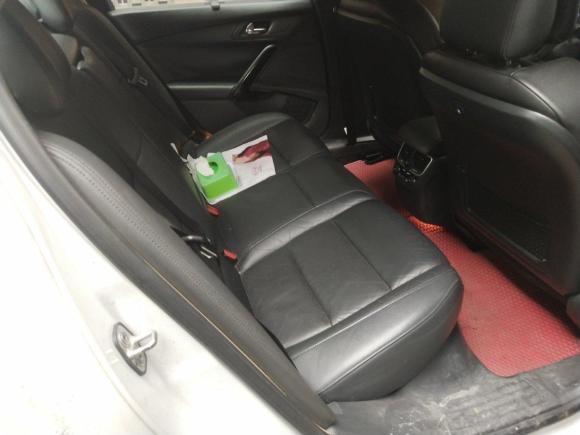 [佛山·粤E] 二手标致标致5082011款 2.3L 自动旗舰版