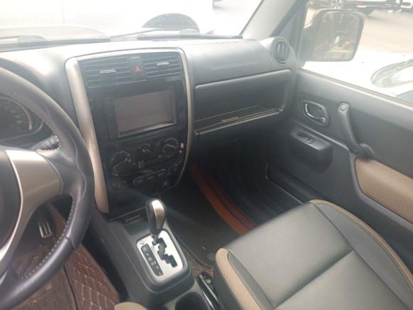 [武汉·鄂A] 二手铃木吉姆尼2015款 1.3 AT Mode3导航版