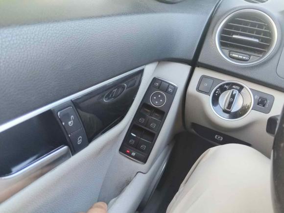 [湖州·浙E] 二手奔驰奔驰C级2011款 C 180K 经典型