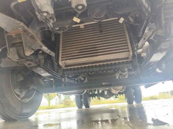 [常州·苏D] 二手福田福田征服者72022款 2.0T自动柴油两驱齐天大圣长箱4F20TC