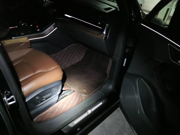 [杭州·浙A] 二手奥迪奥迪Q72020款 55 TFSI quattro S line运动型