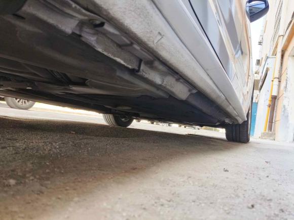 [青岛·鲁B] 二手奥迪奥迪A4L2017款 40 TFSI 进取型