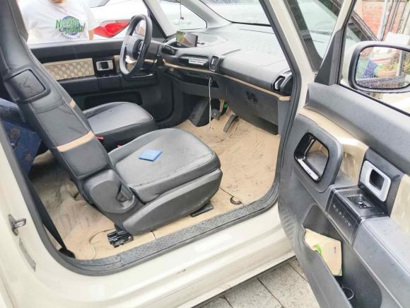 [南通·苏F] 二手宝骏宝骏KiWi EV2022款 设计师轻享版 磷酸铁锂