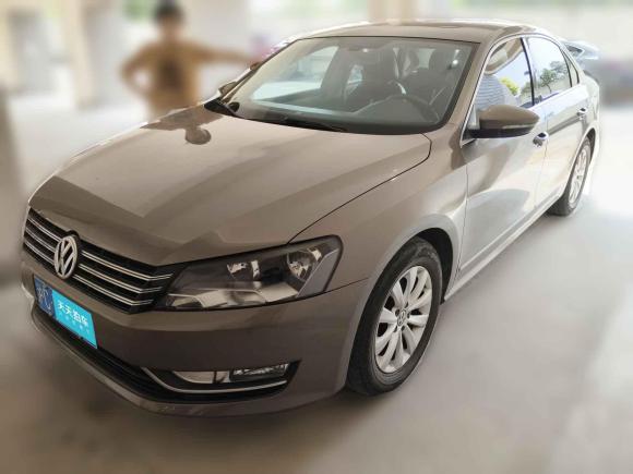 大众帕萨特2011款 1.8TSI DSG尊荣版「上海二手车」「天天拍车」