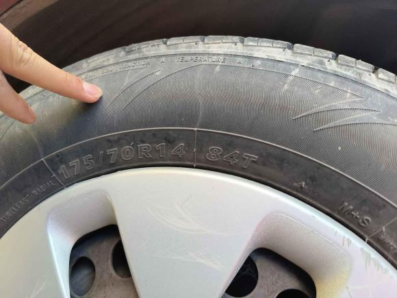 [义乌·浙G] 二手起亚起亚K22011款 三厢 1.4L AT GLS