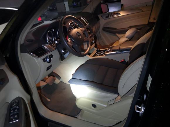 [上海·沪B] 二手奔驰奔驰M级2014款 ML 320 4MATIC