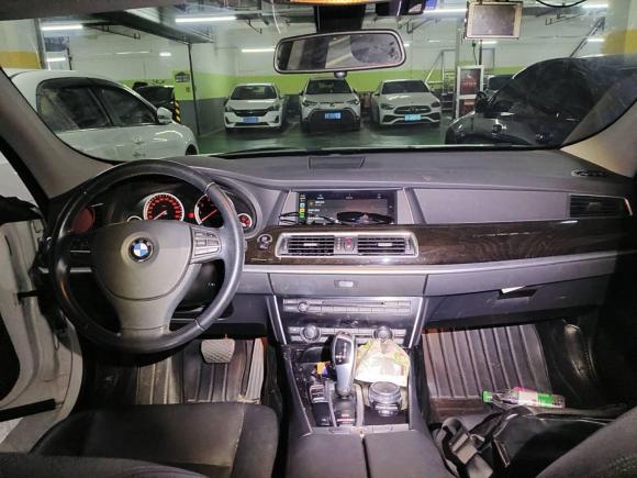 [上海·沪D] 二手宝马宝马5系GT2015款 528i 领先型