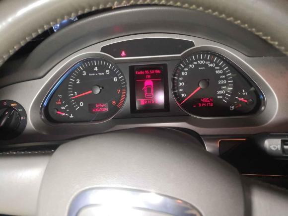 [成都·川A] 二手奥迪奥迪A6L2005款 2.0T 自动标准型