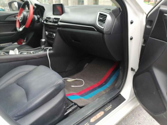 [佛山·粤E] 二手马自达马自达3 昂克赛拉2017款 三厢 2.0L 自动尊贵型 国VI