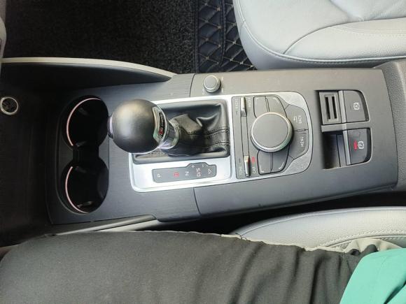 [上海·沪B] 二手奥迪奥迪A32014款 Sportback 35 TFSI 自动舒适型