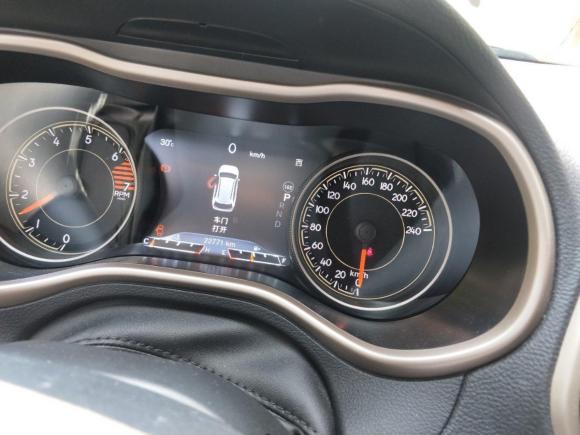 [上海·沪B] 二手Jeep自由光2017款 2.0L 优越版