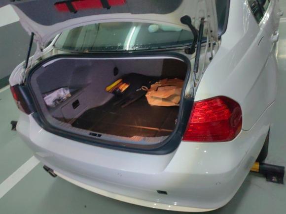 [上海·沪A] 二手宝马宝马3系2011款 325i 豪华型