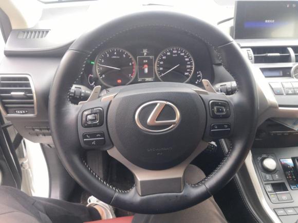 [上海·沪C] 二手雷克萨斯雷克萨斯NX2015款 200t 全驱 锋尚版