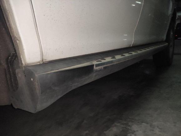 [上海·粤B] 二手比亚迪比亚迪S62014款 2.4L 自动尊贵型 5座