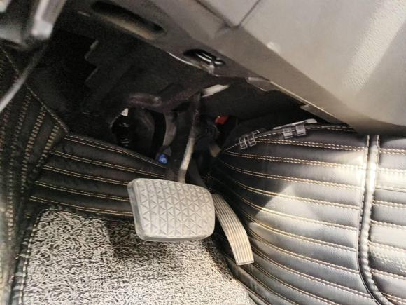 [深圳·粤C] 二手别克君威2015款 1.6T 领先技术型