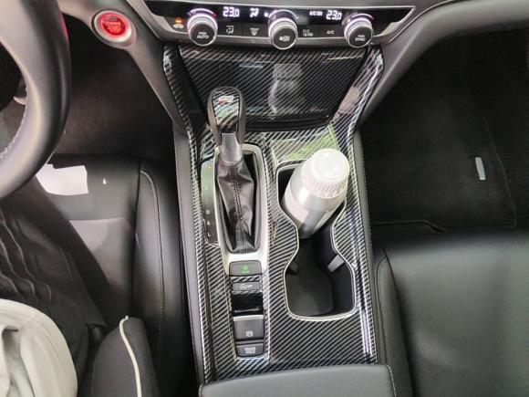 [深圳·粤B] 二手本田雅阁2018款 260TURBO 精英版 国VI