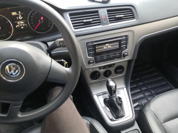 [上海·沪E] 二手大众朗逸2013款 改款 1.4TSI DSG舒适版